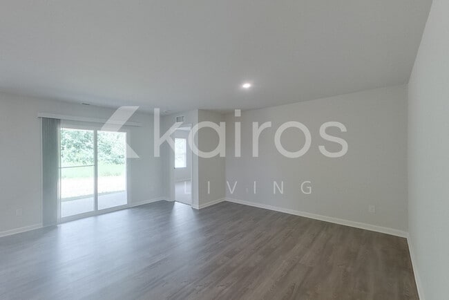 Photo - 339 Shelton Rd