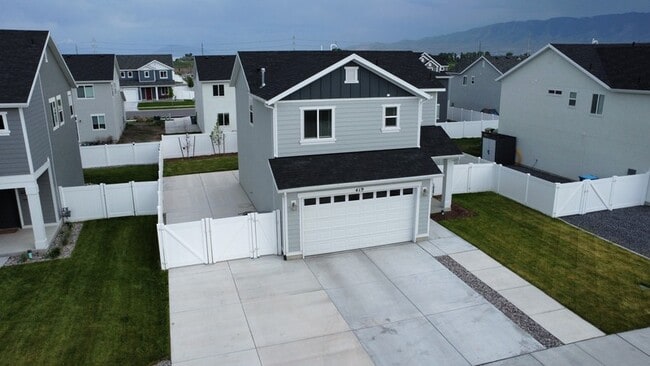 Photo - 419 W 720 S