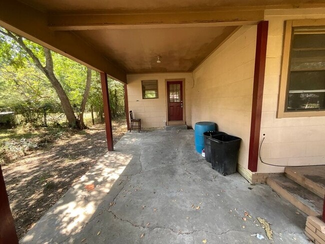 313 S Fox Hall Rd