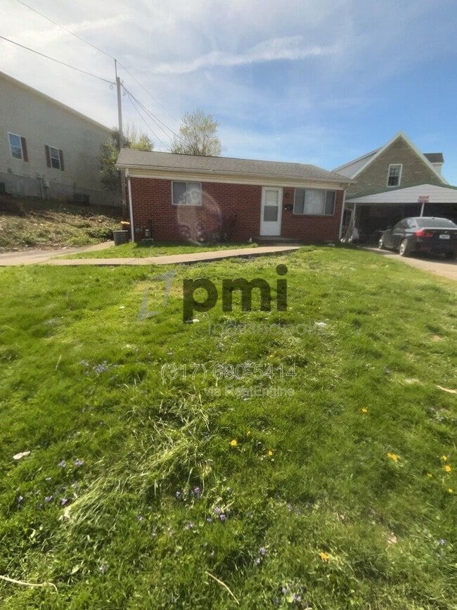 Photo - 116 E 19th St