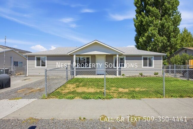 Building Photo - 912 S Alderwood Dr