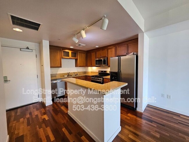 Photo - 910 SE 42nd Ave Unit 210