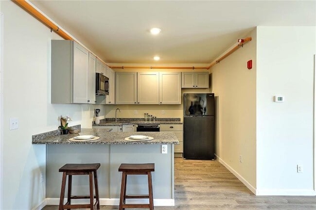 Photo - 327 Pine St Unit 2010