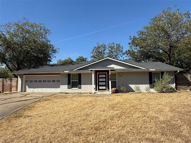 Photo - 5814 Gloucester Ln