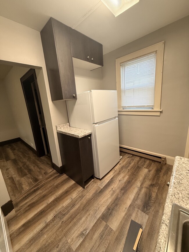 561 Franklin St Unit 2