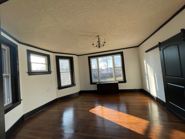 Photo - 3421 Trimble Ave Unit 1