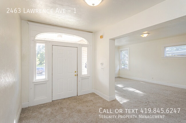 Photo - 2463 Lawrence Ave Unit 1