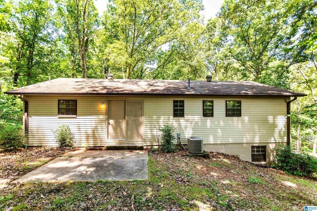 Photo - 2415 Ormond Dr