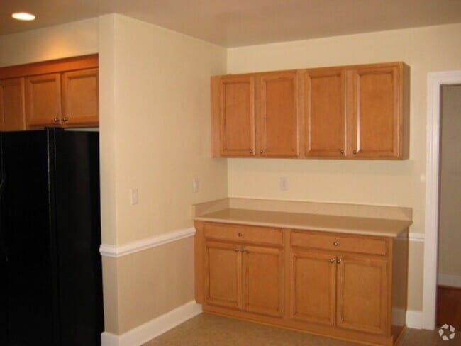 Building Photo - Lochhaven Rental