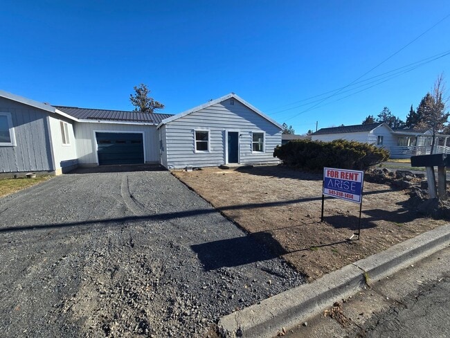 Building Photo - 17th St Duplex/Ariserem011 Unit 1038