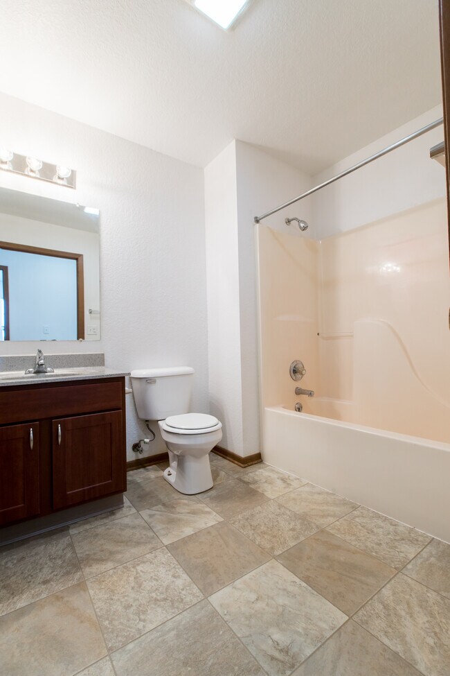 Jackson Farms Apartments Oshkosh, WI