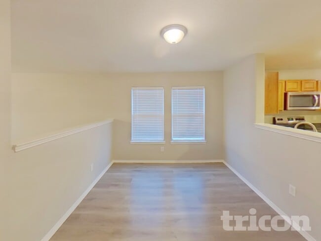 Photo - 534 Blue Sage