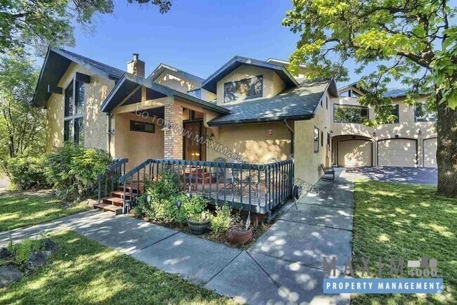 Building Photo - 353 S Redlands Rd Rental