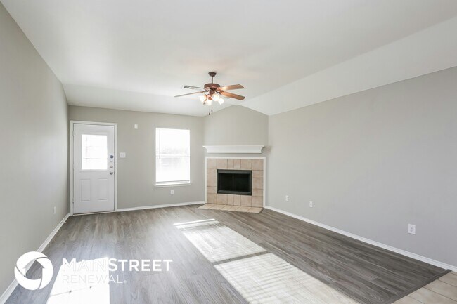 Photo - 2100 Hayes St