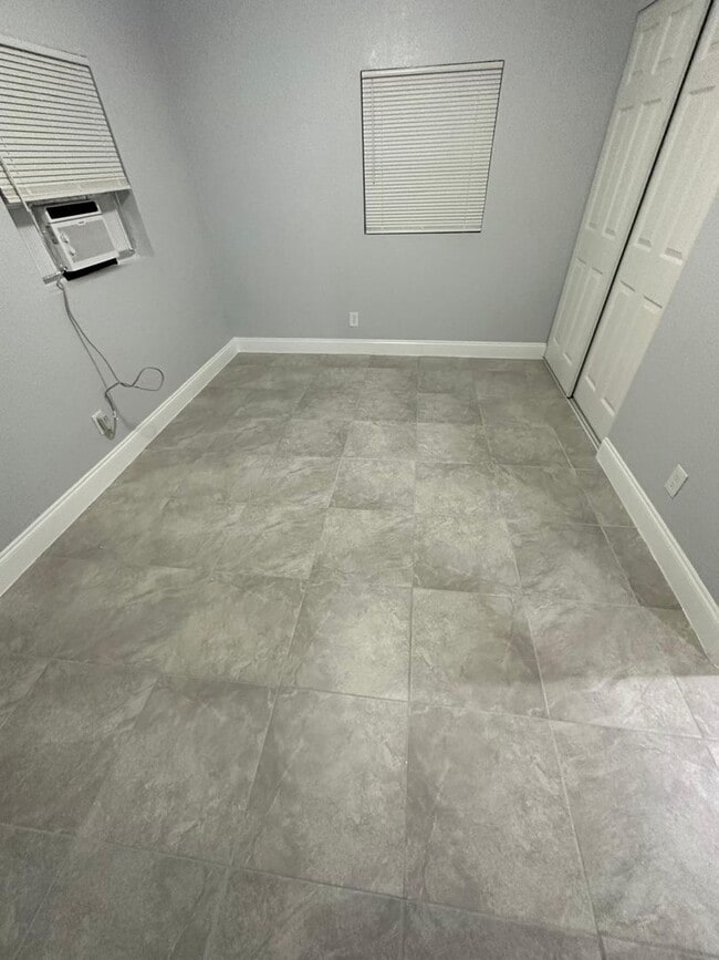 Photo - Fully Renovated 1/1 Available for Immediate Rent!