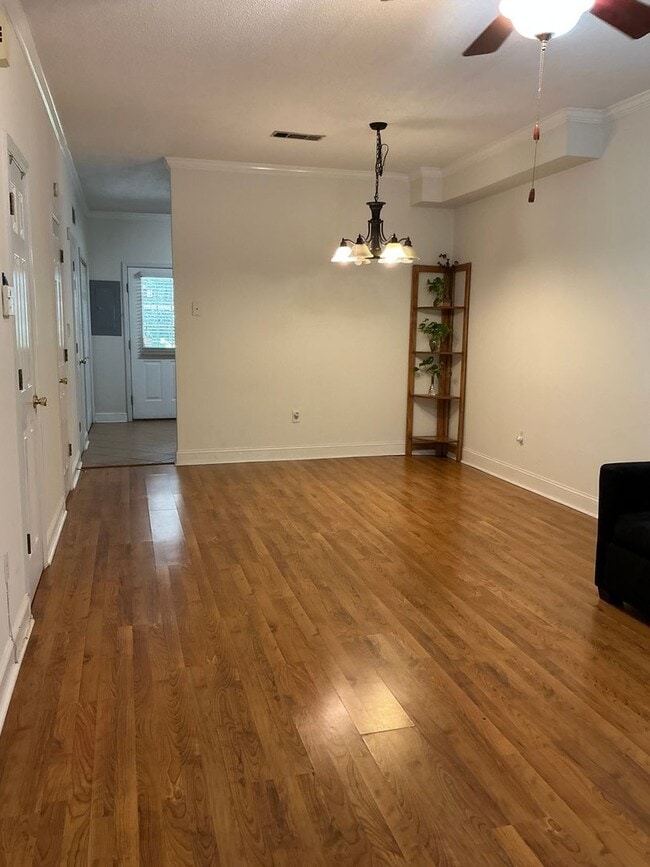 Photo - 1 Bedroom/2 .5 Bath Condo located in River...