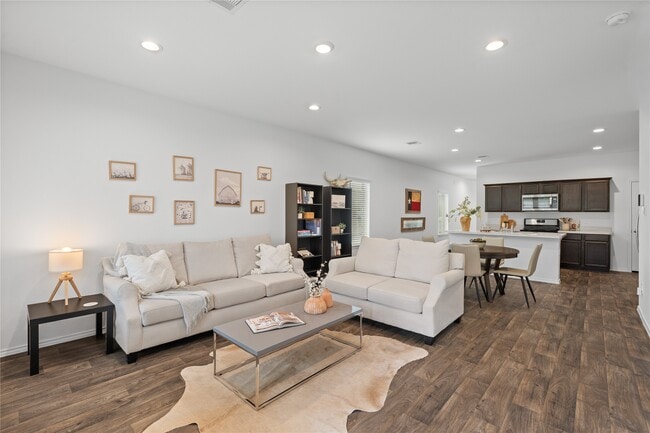Building Photo - 22306 Forest Gorge Ln
