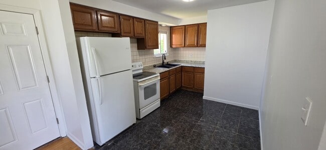 188 Vernon Dr