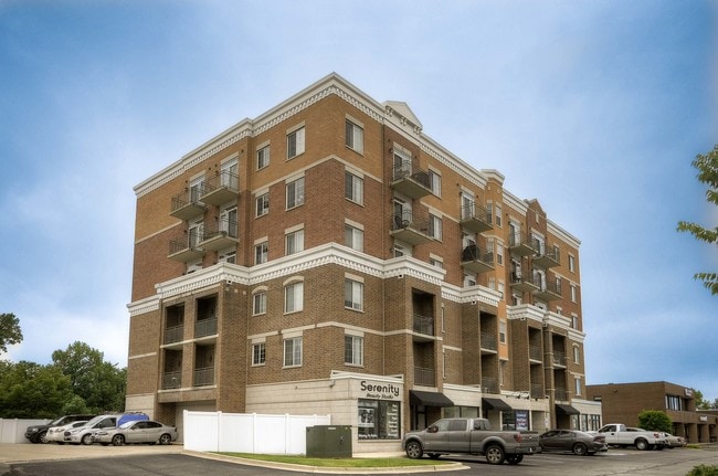 Building Photo - 238 E Irving Park Rd Unit 601