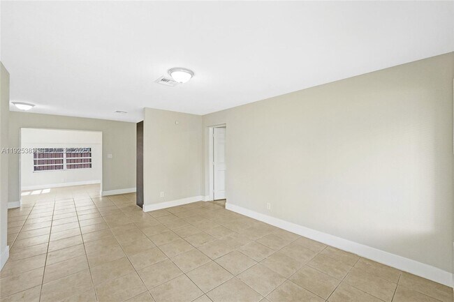 Photo - 1777 NW 34th Ave