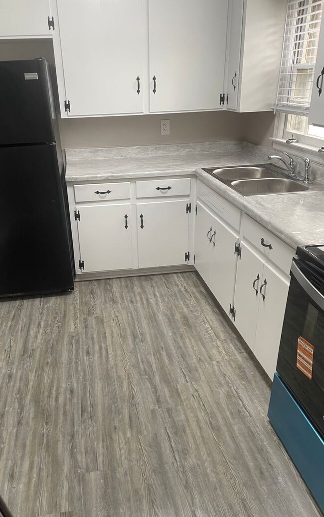 Photo - 139 Watson St Apartment Unit 139-4