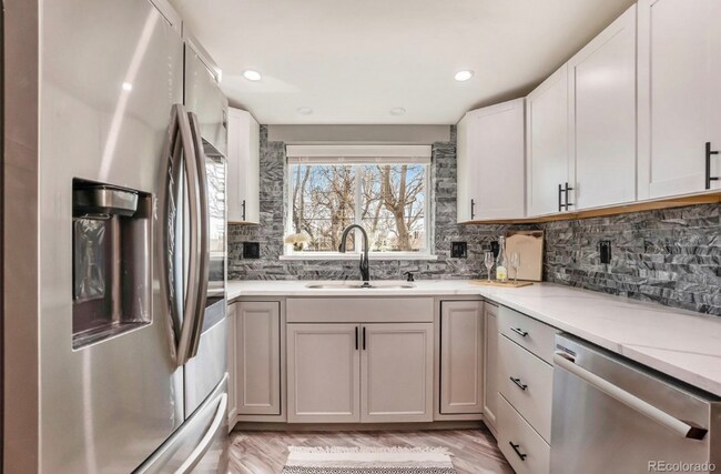 Photo - 6120 E 60th Pl