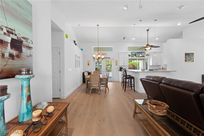 Photo - 170 SW 52nd St