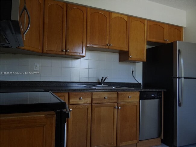 Photo - 812 NE 2nd St Apartment Unit 1