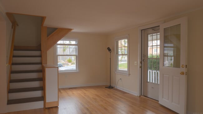 Photo - 3 Howard Ave