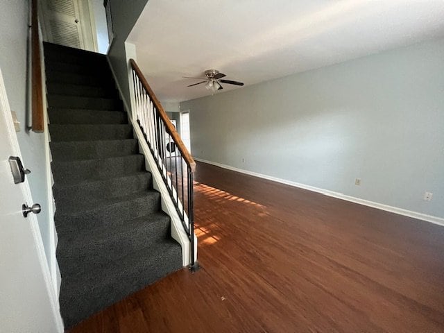 Photo - 503 E 6th St Unit 2 BR Balcony