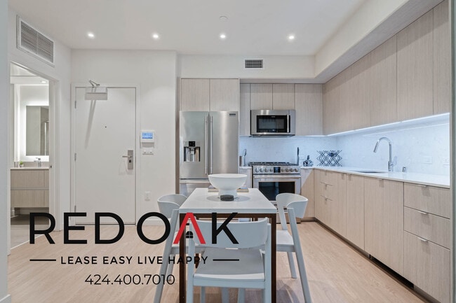 Photo - ~4 Weeks FREE~ Shared Residence with a Pri... Unit Prestige Suite 215D