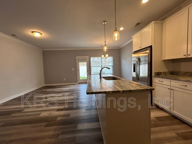 Photo - 4724 Kilby Dr