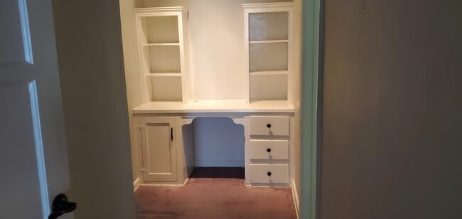 Photo - 1135 Cardiff Ave Unidad 1137