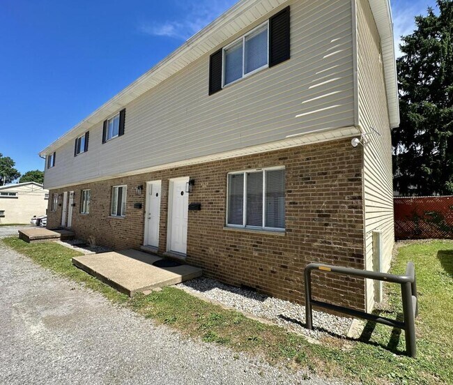 Photo - 2608 Avery St