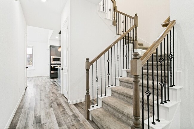 Photo - 242 Woodson St