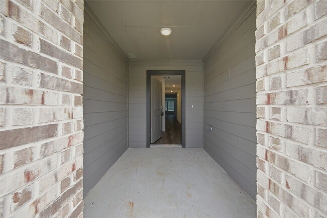 Photo - 40810 Hawthorne Glades St