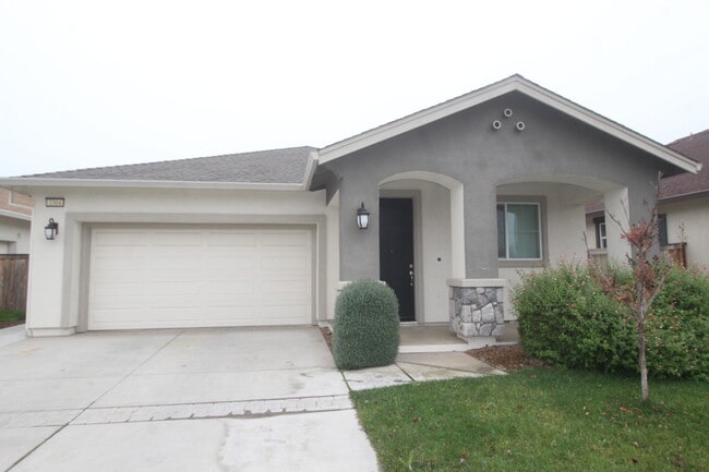 Building Photo - 3304 Sloat Run