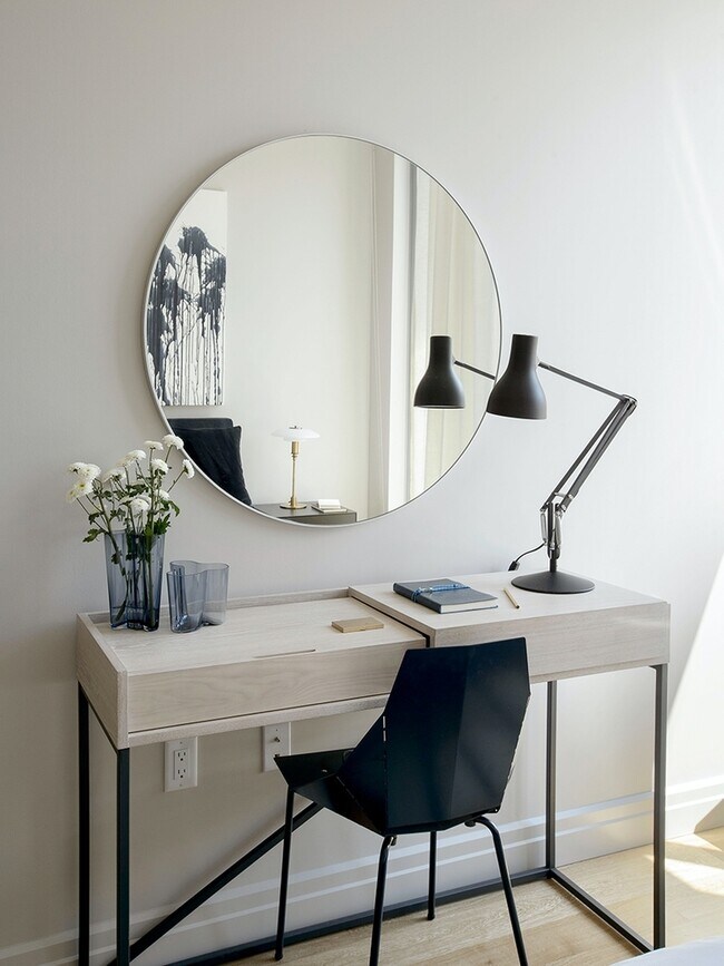 Photo - 325 Kent Ave Unit 810