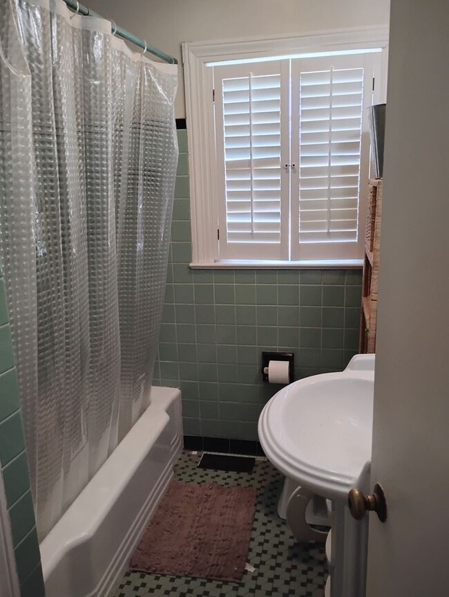 Photo - 8 Brookhaven Dr