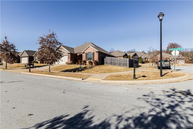 Photo - 3644 W Country Mdws St