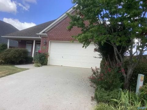Photo - 134 Canterbury Dr