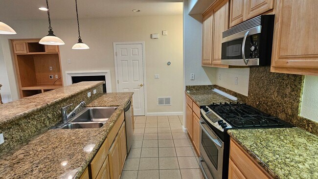 Photo - The Courtyards at Dublin Ranch 2Bed/2 Full Bath