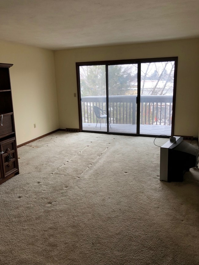 living room - 2226 Court St Apartment Unit 8