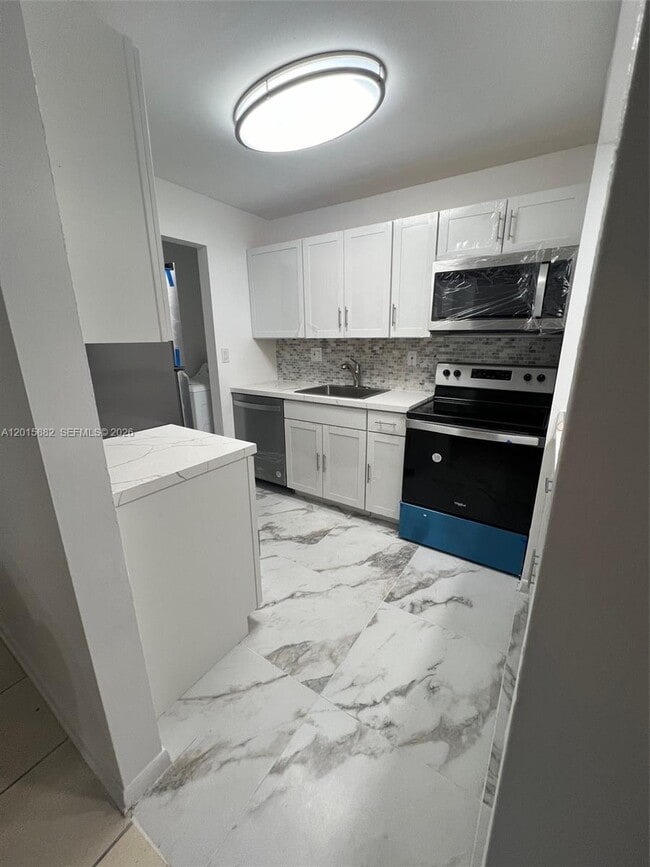 Photo - 469 NE 207th Ln Unit 102