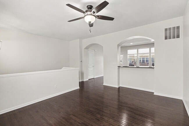 Photo - 27898 Hopkins Dr