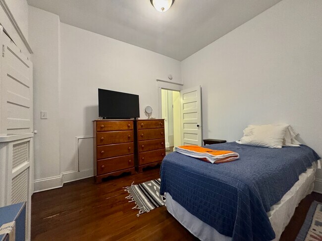 216 #102 Bedroom