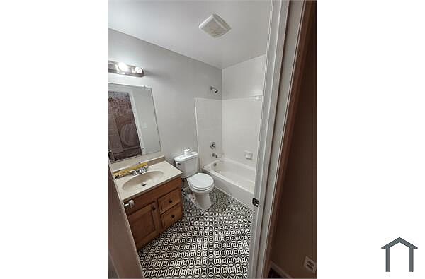 Photo - 4 Black Oak Ct