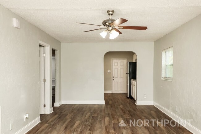 Photo - 5BR/2BA | Newly Renovated Single Family Home | Area for office | In Saint Petersburg!