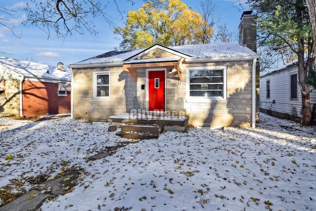 Photo - 3721 Kinnear Ave