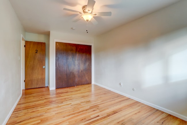 Photo - 2403 S Lima Way